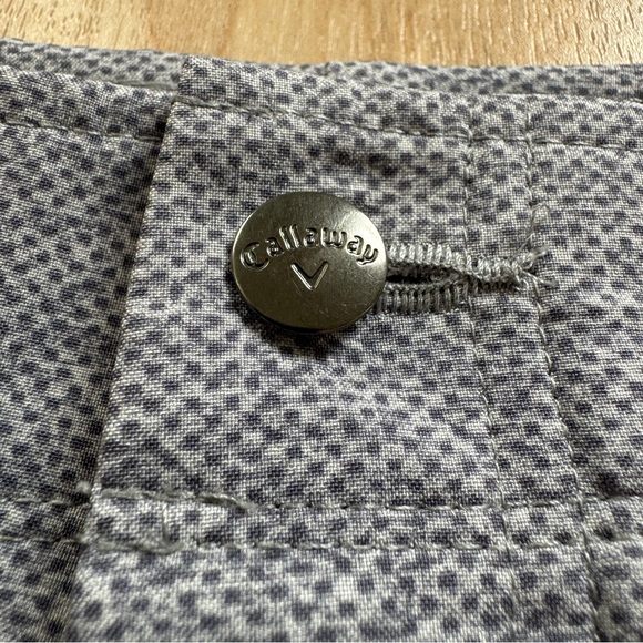 Callaway Golf Shorts Stretch Fit Gray Polka Dot Size 36 - Picture 6 of 13